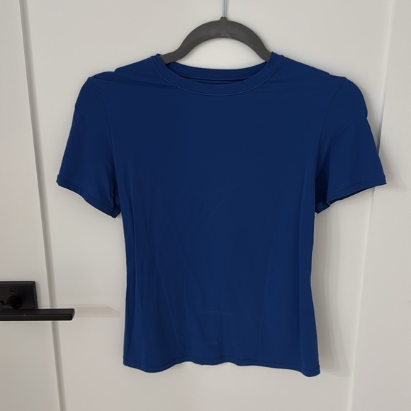 Skims T-shirt in Sapphire - Picture 2 of 3